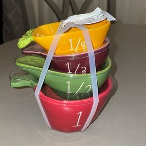 Rae Dunn Vegetable Measuring Cups
